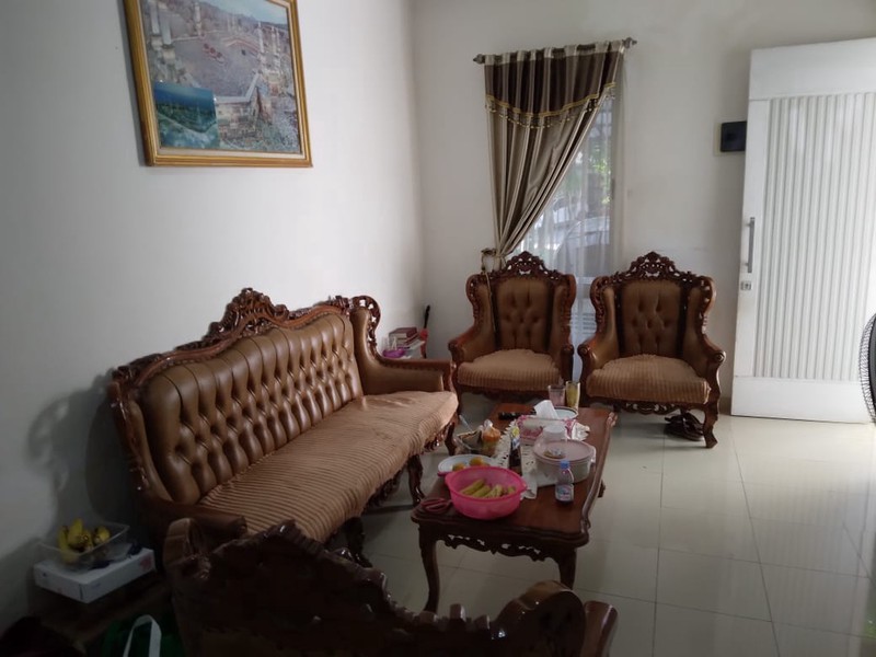 Rumah Bagus Diarea Cluster Urbana Place Jl Merpati Raya Ciputat Tang-Sel