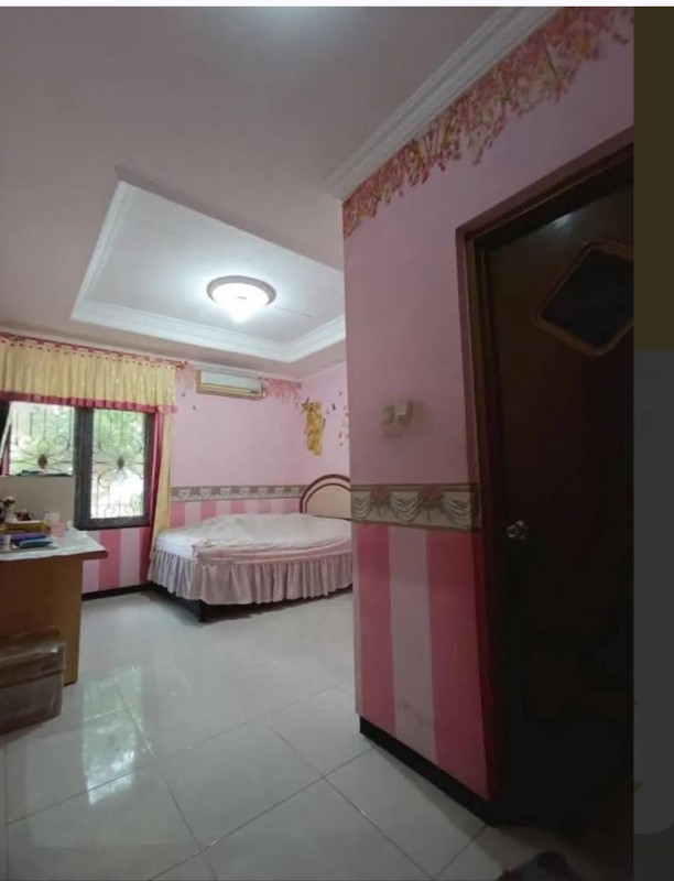 Dijual cepat murah harga murah turun terus mulai dari 3,2 M ke 2,6 M 