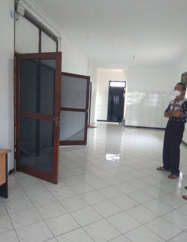 Dijual ruko + tanah masih kosong raya taman sepanjang krian