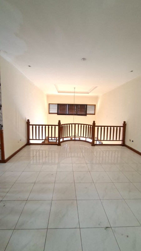 Rumah Bagus di Graha Taman Bintaro Jaya Sektor 9