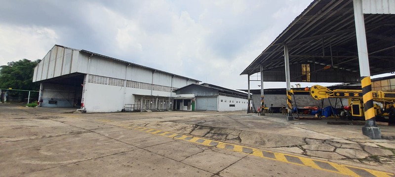 Workshop luas 3.3 Hektar di Jl. Raya Citereup Gunung Putri Bogor