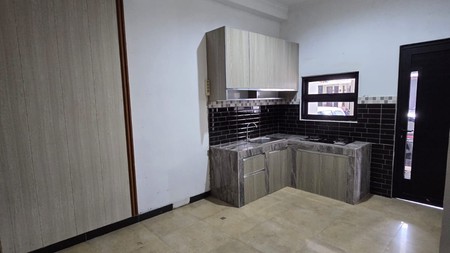 Rumah Bagus ,dalam cluster di Bintaro Jaya Tangerang Selatan