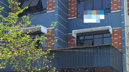 Dijual Cepat 2Ruko jejer 4 Lantai di Raya Manyar Surabaya Timur