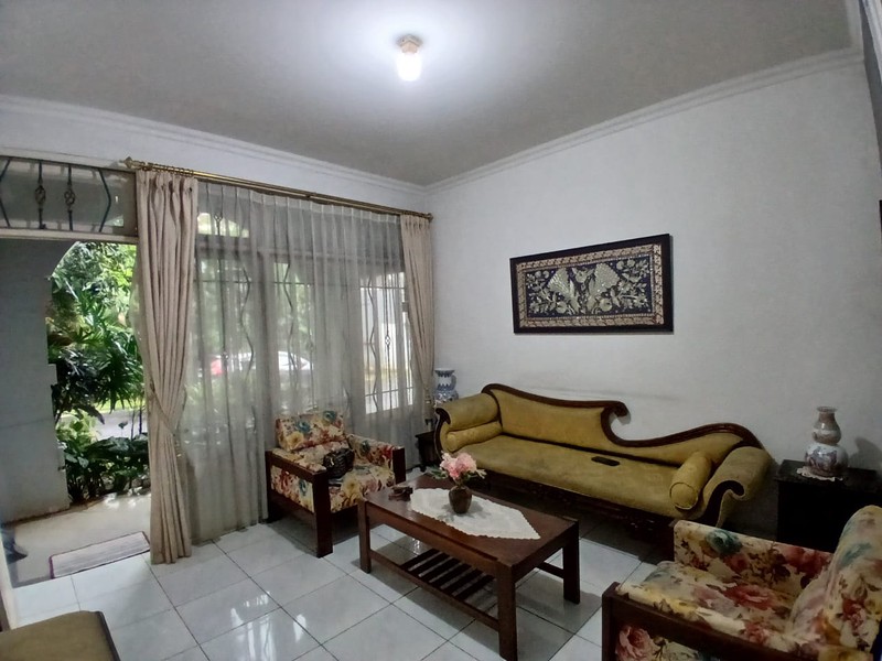 Dijual cepat rumah  2 tingkat di Puri Bintaro sektor 9