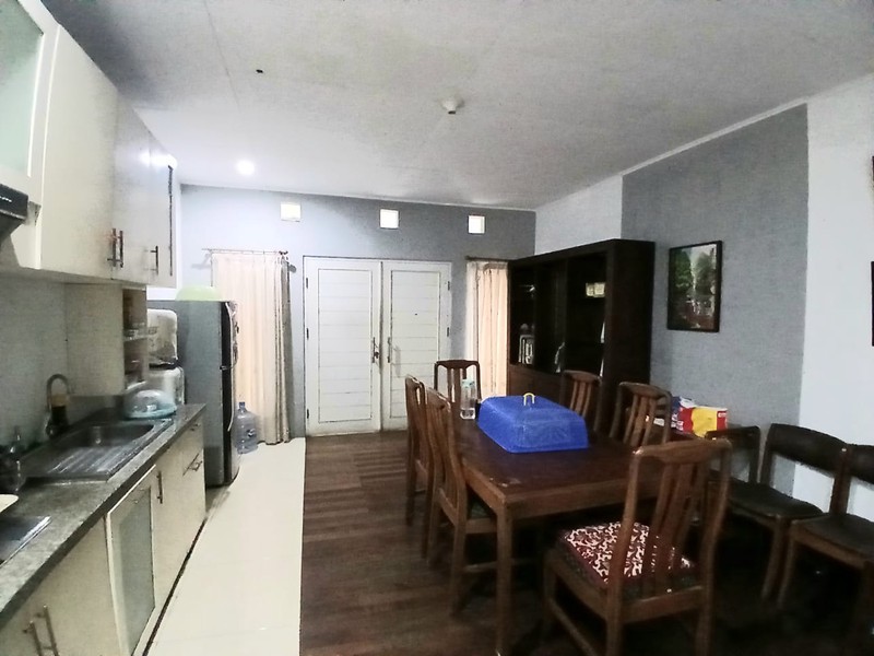 Dijual cepat rumah  2 tingkat di Puri Bintaro sektor 9