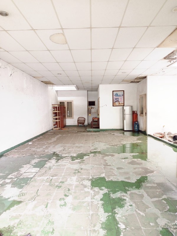 Rumah di jalan Tebet Barat Dalam