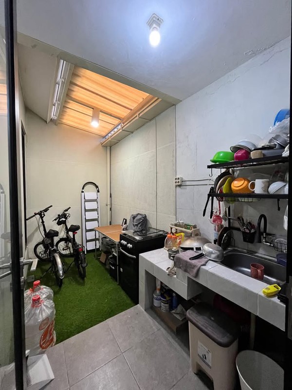 Rumah Hitung Tanah Area Cipete