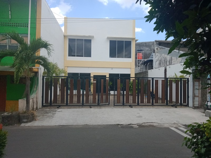 GEDUNG DI PUSAT KOTA, DI KARANGKAJEN, MERGANGSAN,YOGYAKARTA