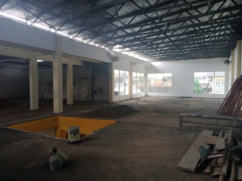 GEDUNG DI PUSAT KOTA, DI KARANGKAJEN, MERGANGSAN,YOGYAKARTA