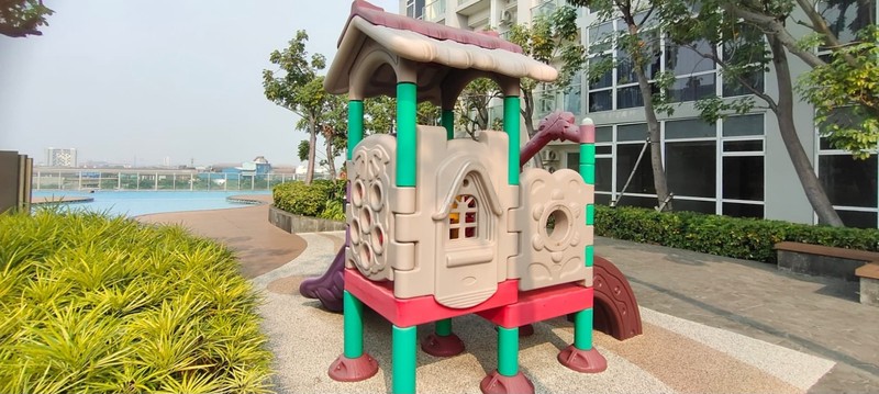 Apartemen Sedayu City - Kelapa Gading, Tower Melbourne, lt 27, hoek, semi furnished, brand new