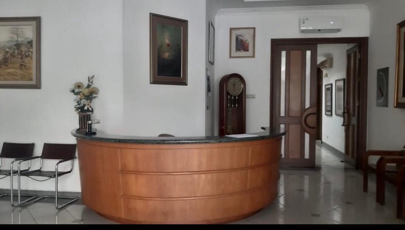 Disewakan Rumah Bagus bisa Buat kantor  di Hos Cokroaminoto  Gondangdia menteng  jakarta pusat 