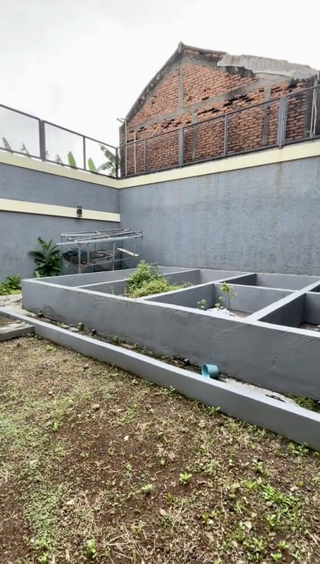 Dijual Rumah Elegan Dekat Gerbang Tol Kukusan dan Kampus UI Depok 