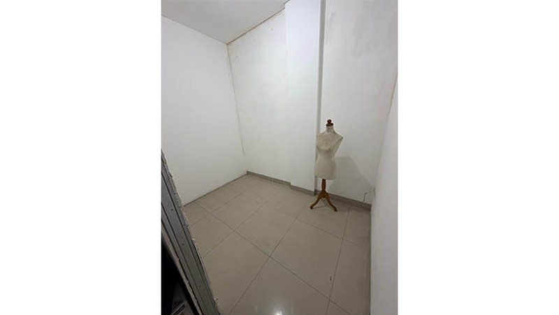 Dijual Rumah Pulomas Barat