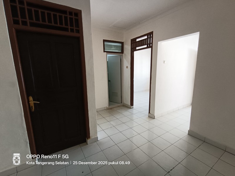 Rumah Siap Huni dengan Luas Besar di Kemuning, Pondok Aren