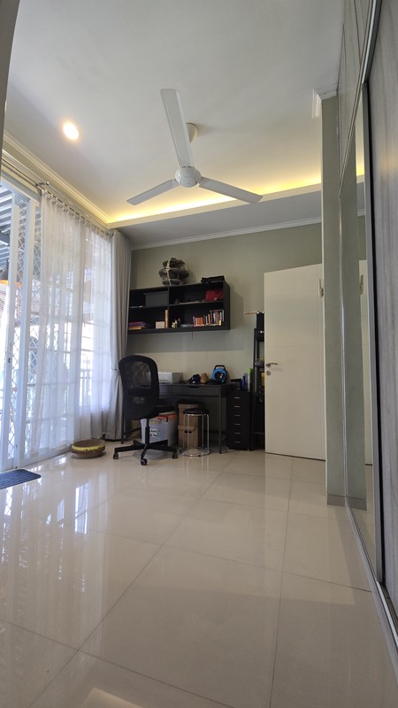 Rumah Siap Huni Terawat dan Lingkungan Asri di Discovery Conserva, Bintaro Jaya Sektor 9