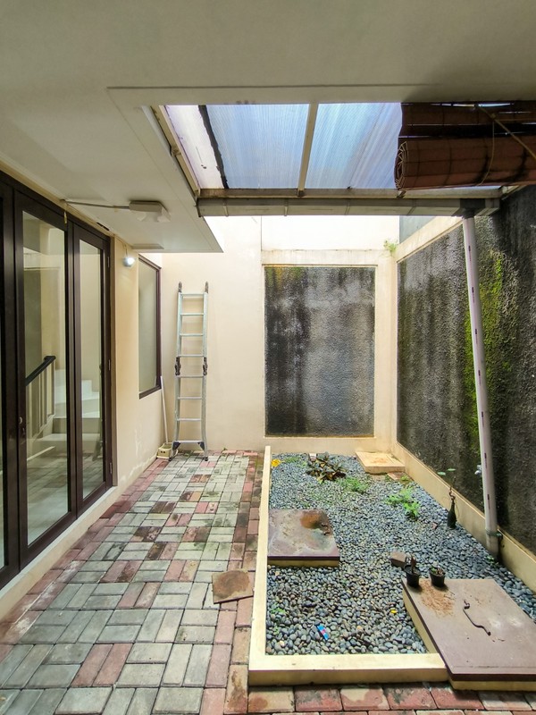 Rumah Bagus,dalam cluster di Bintaro Jaya 7.