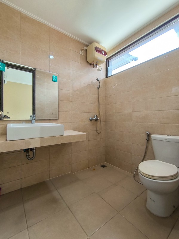 Rumah Bagus,dalam cluster di Bintaro Jaya 7.