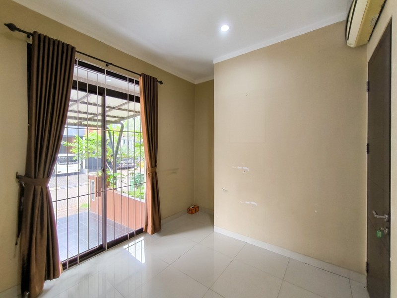 Rumah Bagus,dalam cluster di Bintaro Jaya 7.