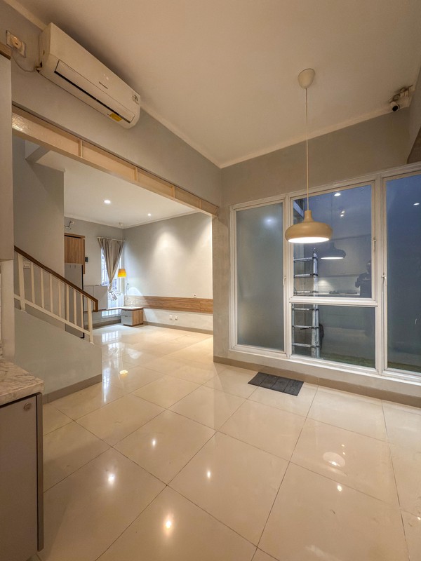 Rumah 2 Lantai Siap Huni dengan Hunian Nyaman dan Asri dalam Cluster @Serpong, Tangerang Selatan