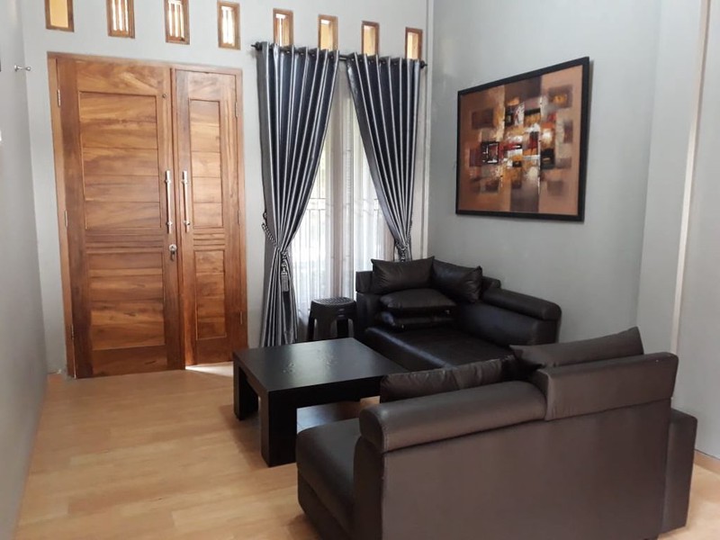 Rumah Nyaman Strategis Dekat Jl. Kadisoka di Wedomartani, Ngemplak, Sleman