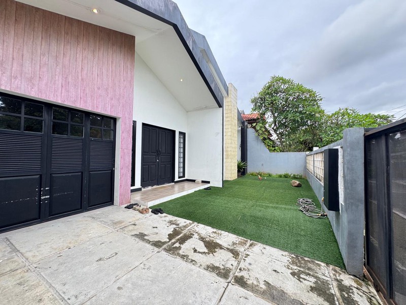 Rumah Super Nyaman Konsep Open Space Full Furnished di Cinere