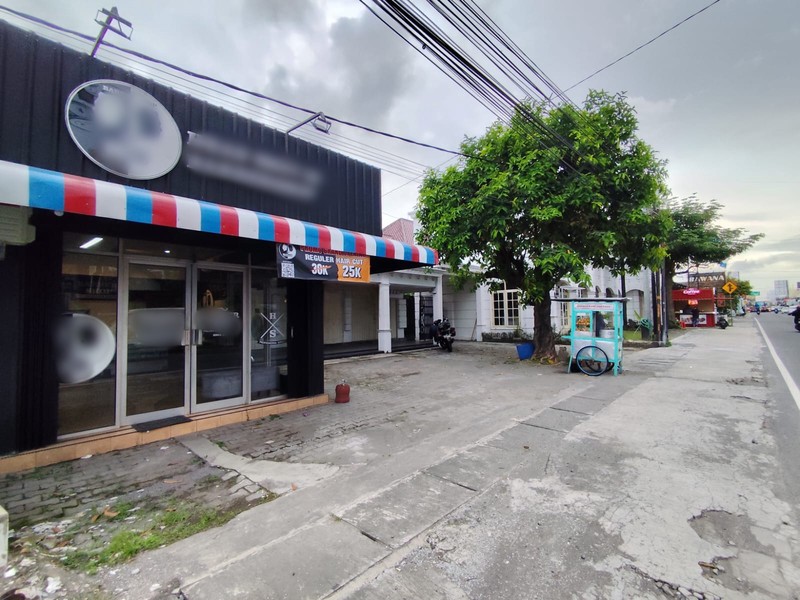 Disewakan Ruko Strategis di Jl. Wonosari KM 7, Parkir Luas & Akses Utama, Baturetno, Banguntapan, Bantul