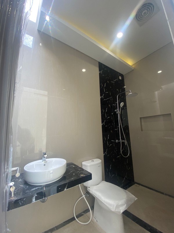 Dijual Rumah Baru Baruk Tengah - Kedung Baruk - Rungkut - Rumah Baru Modern Minimalis Surabaya Timur Dekat MERR, Superindo, Ruko Promenade