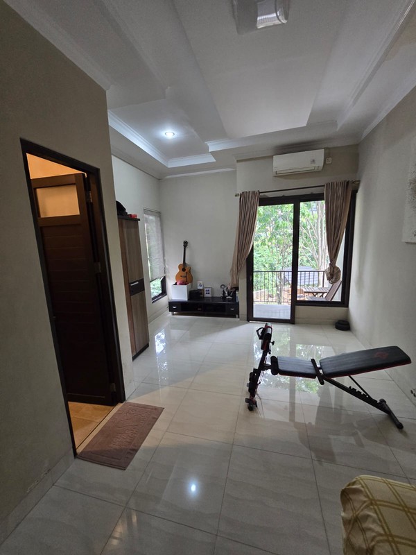 Rumah Bagus,siap huni di Bintaro Jaya 9