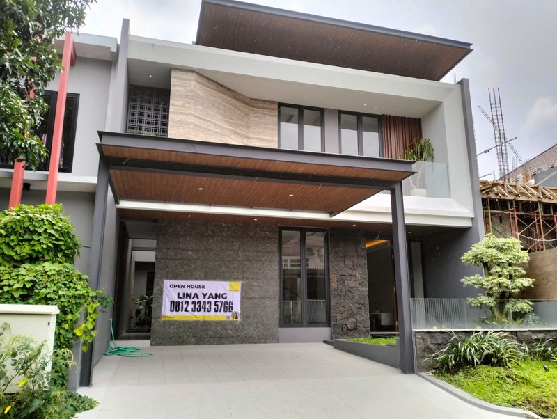 Jual Rumah Brand New Gress  Citraland Woodland Surabaya