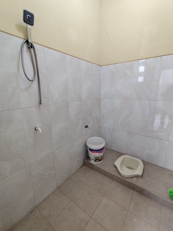 Disewakan Toko & Gudang Luas Area Strategis Dekat Jl. Kadisoka, di Purwomartani, Kalasan, Sleman