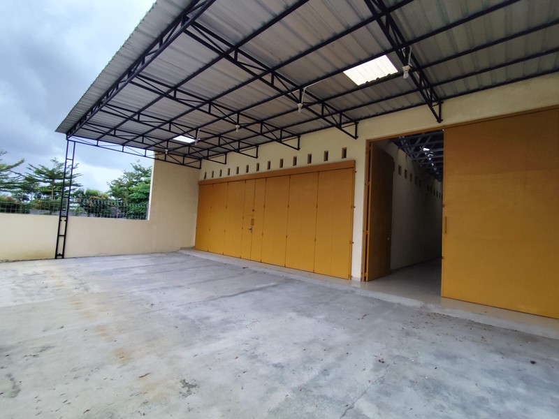 Disewakan Toko & Gudang Luas Area Strategis Dekat Jl. Kadisoka, di Purwomartani, Kalasan, Sleman