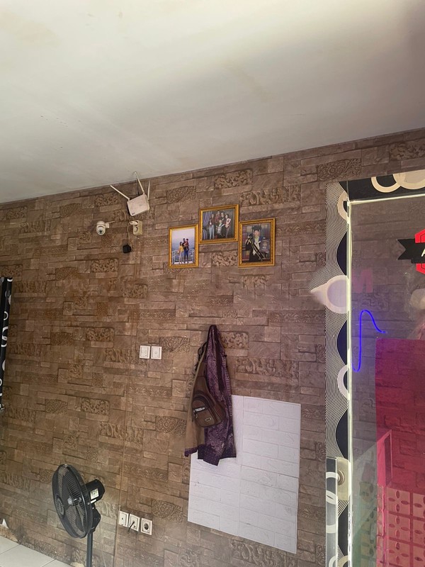 Kios Siap Pakai Lokasi Strategis di Bawah Apartemen @Ciputat