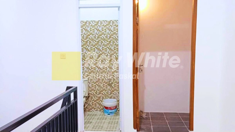 Rumah 5 Menit dari POLBAN di Bukit Sariwangi Parongpong Bandung