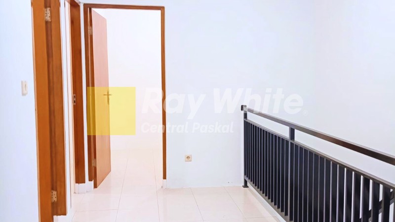 Rumah 5 Menit dari POLBAN di Bukit Sariwangi Parongpong Bandung