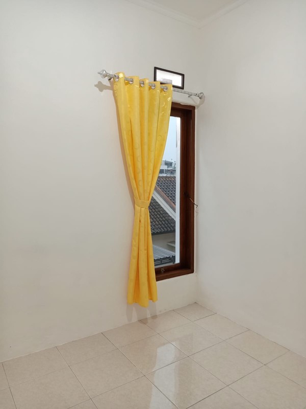 Rumah 5 Menit dari POLBAN di Bukit Sariwangi Parongpong Bandung