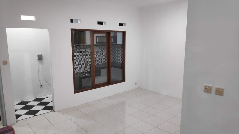 Rumah 5 Menit dari POLBAN di Bukit Sariwangi Parongpong Bandung