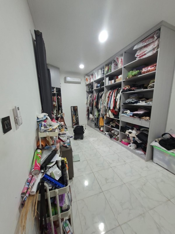 DIJUAL RUMAH SIAP HUNI FULL FURNISH DI CINERE!!