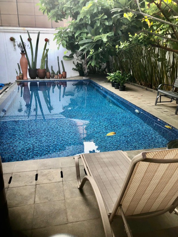  DIJUAL RUMAH MEWAH, TANAH NGANTONG,  DESIGN ETNIK 2LT DI JAGAKARSA