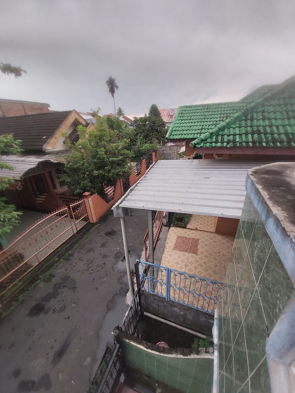 Rumah Nyaman dan Lingkungan Akrab di Plaju 