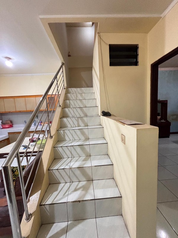 Ruko atau Ruang Usaha 2,5 Lantai Lokasi Strategis dan Ramai di Mainroad Kelenteng Bandung