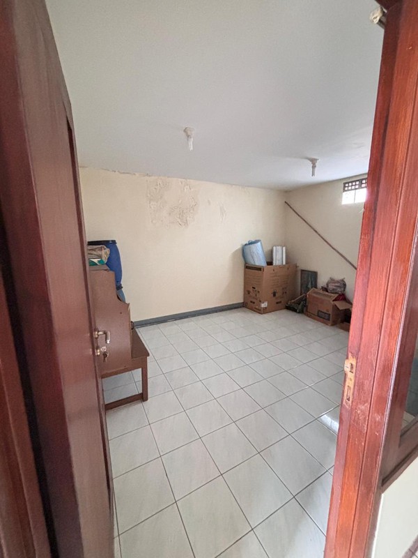 Ruko atau Ruang Usaha 2,5 Lantai Lokasi Strategis dan Ramai di Mainroad Kelenteng Bandung