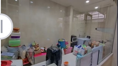 JUAL RUMAH 2 LANTAI SIAP HUNI DHARMAHUSADA INDAH BARAT