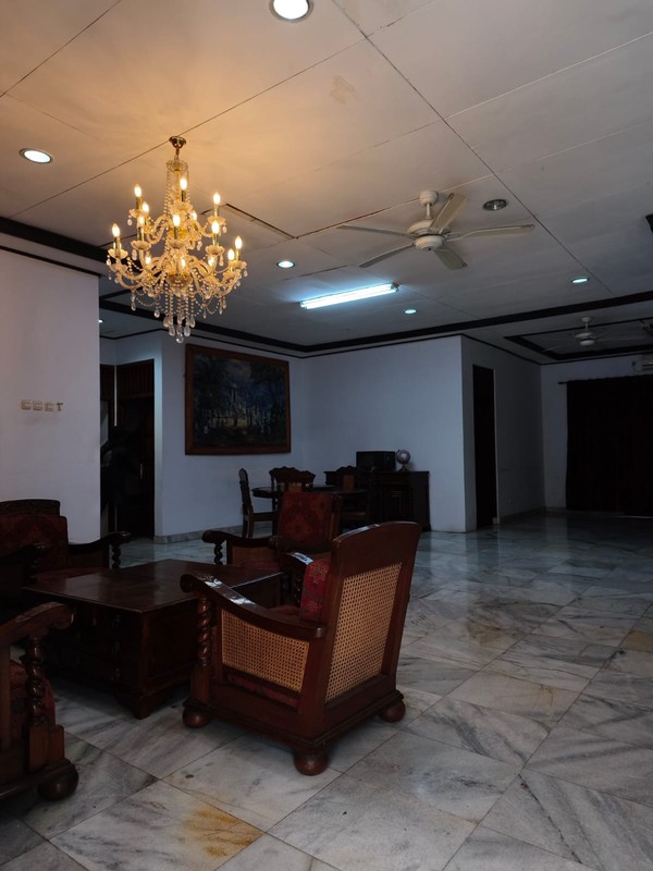 DIJUAL RUMAH JALAN H. JIAN KEBAYORAN BARU JAKARTA SELATAN