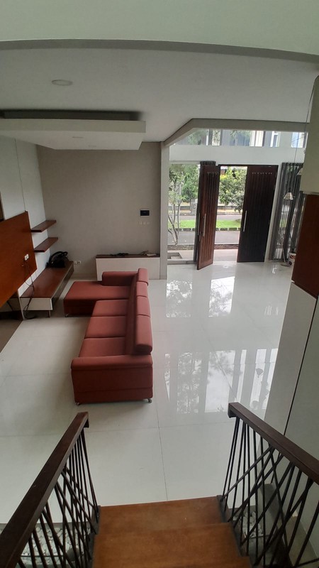 Rumah Furnished di Istana Regency Sudirman Bandung