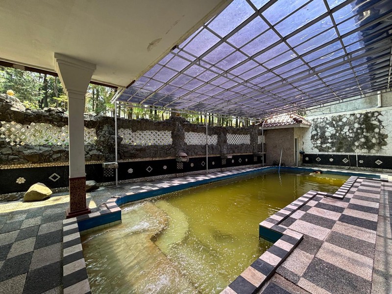 Rumah Luas di Villa Cinere Mas, Tangerang Selatan, dengan Lingkungan sangat Asri