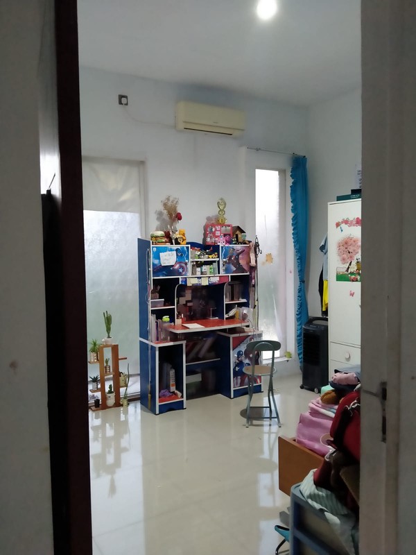 Dijual Rumah Mewah - Royal Residence 