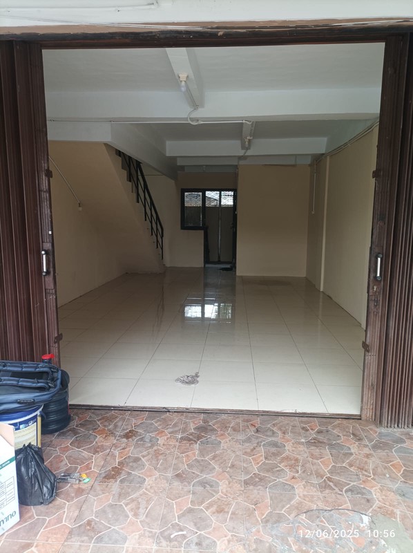 Ruko Siap Pakai dan Lokasi Strategis Pinggir Jalan Raya @Graha Raya, Tangerang Selatan