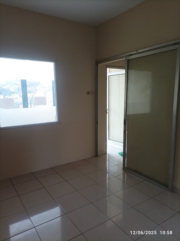 Ruko Siap Pakai dan Lokasi Strategis Pinggir Jalan Raya @Graha Raya, Tangerang Selatan