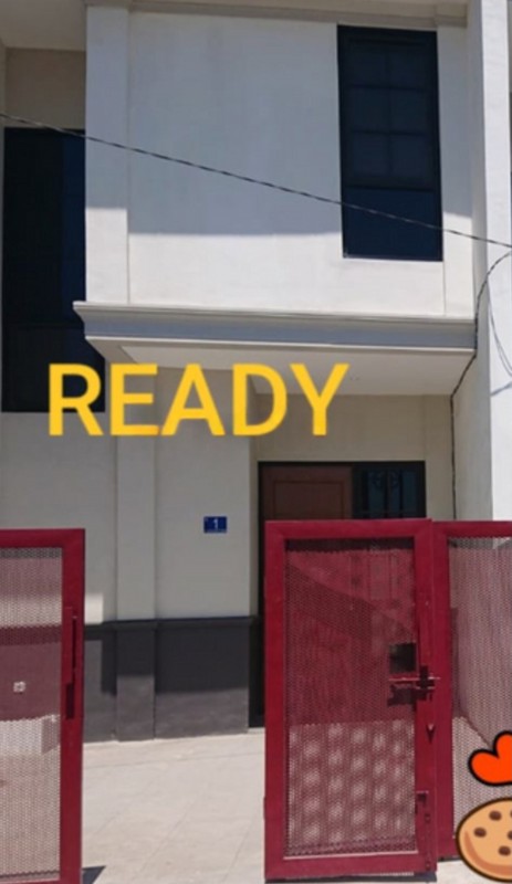 Dijual rumah baru modern 2 lantai minimalis medokan sawah