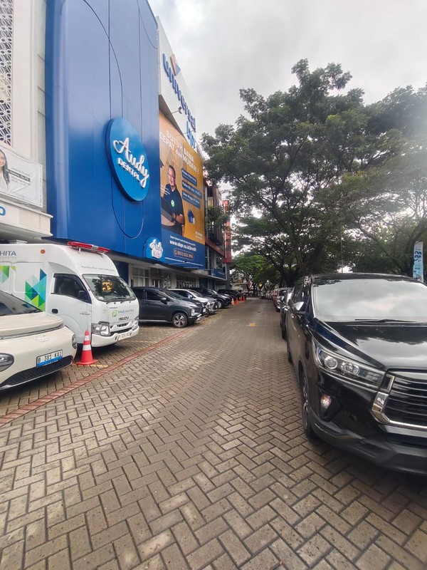 Ruko Siap Pakai Di Ruko Emerald Avenue Bintaro Jaya Sektor 9